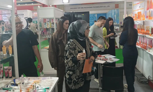 Summitek Technology ha ottenuto un grande successo alla fiera indonesiana, ottenendo ordini da numerosi marchi.