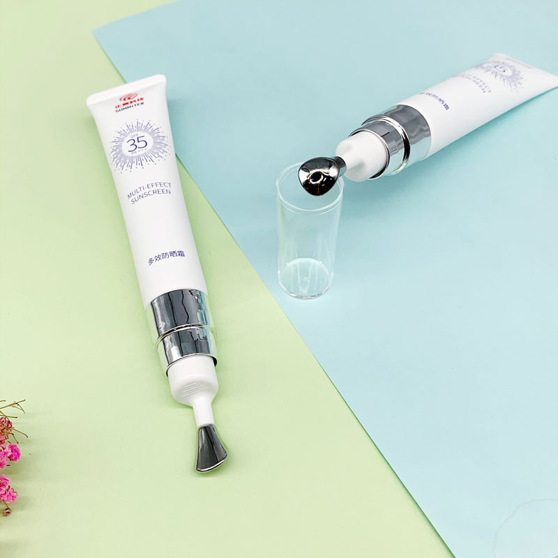 Tubo applicatore in metallo con tappo pompa D22